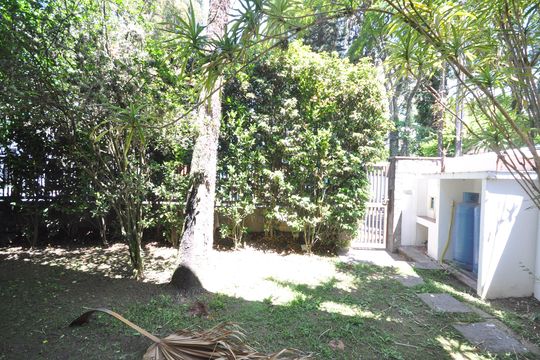 Vista da Suíte 3 de casa para alugar com 3 quartos, 999m² em Vila Albertina, São Paulo