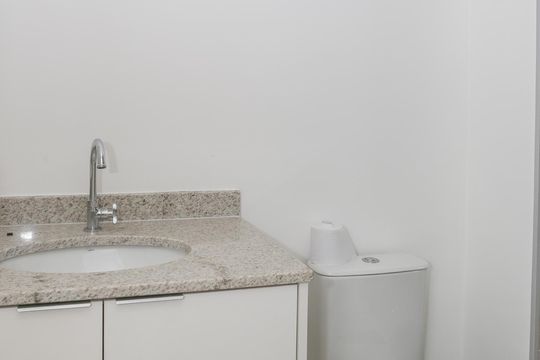 Banheiro da Suíte de kitnet/studio para alugar com 1 quarto, 25m² em Pinheiros, São Paulo