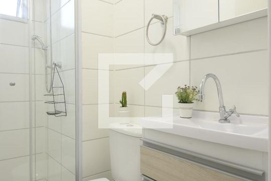 Banheiro de apartamento à venda com 2 quartos, 40m² em Vila Independencia, São Paulo