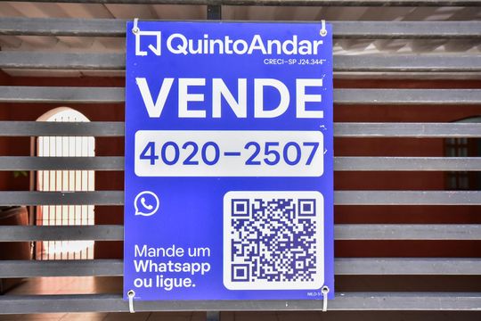 Fachada de casa à venda com 3 quartos, 86m² em Parque Monte Alegre, Taboão da Serra