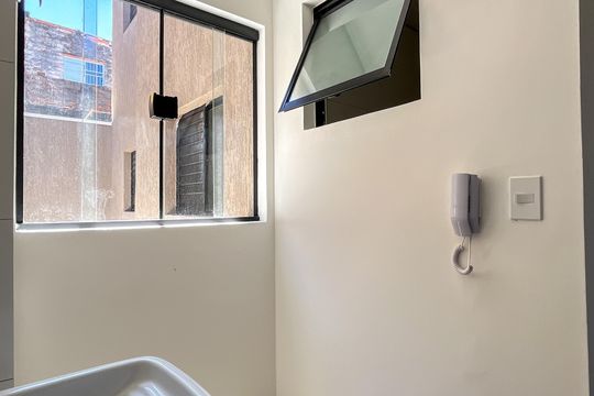 Cozinha e Área de Serviço de apartamento à venda com 2 quartos, 44m² em Freguesia do Ó, São Paulo