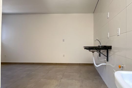 Cozinha e Área de Serviço de apartamento à venda com 2 quartos, 44m² em Freguesia do Ó, São Paulo