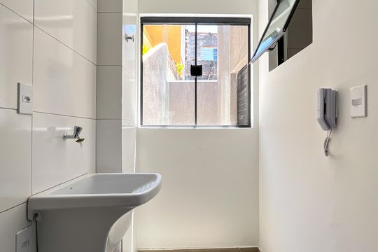 Cozinha e Área de Serviço de apartamento à venda com 2 quartos, 44m² em Freguesia do Ó, São Paulo