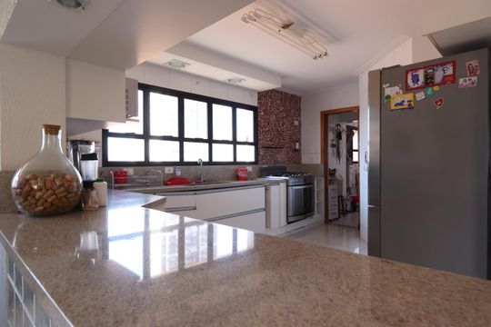 Cozinha de apartamento à venda com 3 quartos, 117m² em Vila Prudente, São Paulo