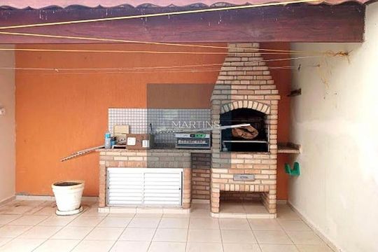 Casa à venda com 3 quartos, 207m² em Jardim do Lago, Jundiaí
