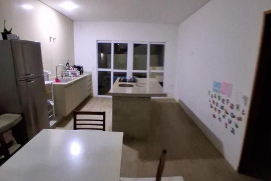 Casa à venda com 2 quartos, 132m² em Vilas de Jundiaí, Jundiaí