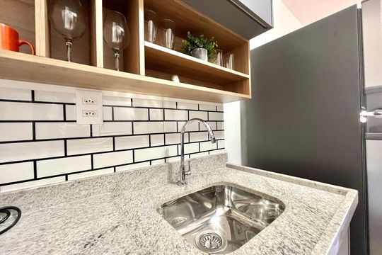 Cozinha de kitnet/studio à venda com 1 quarto, 29m² em Vila Clementino, São Paulo