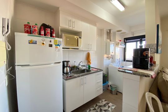 Cozinha de apartamento para alugar com 2 quartos, 50m² em Quintino, Rio de Janeiro