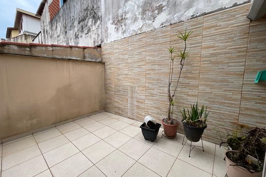 Quintal de casa à venda com 4 quartos, 350m² em Jardim das Vertentes, São Paulo