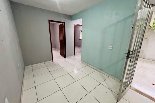 Sala/Cozinha de casa para alugar com 2 quartos, 63m² em Recreio dos Bandeirantes, Rio de Janeiro