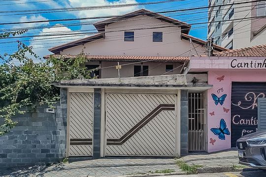 Fachada de casa para alugar com 3 quartos, 500m² em Vila Nossa Senhora das Vitorias, Mauá
