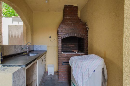 Área comum - Churrasqueira de casa para alugar com 3 quartos, 500m² em Vila Nossa Senhora das Vitorias, Mauá