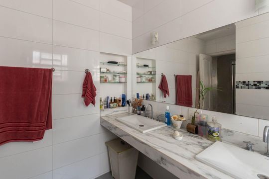 Banheiro de apartamento à venda com 3 quartos, 134m² em Estácio, Rio de Janeiro
