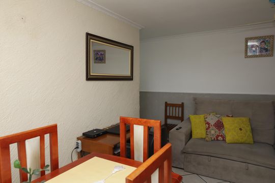 Sala de apartamento à venda com 3 quartos, 72m² em Cidade Antônio Estêvão de Carvalho, São Paulo
