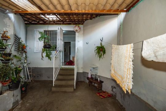 Casa à venda com 8 quartos, 420m² em Santa Mônica, Belo Horizonte