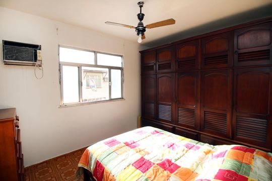 Quarto 1 de apartamento à venda com 2 quartos, 70m² em Irajá, Rio de Janeiro