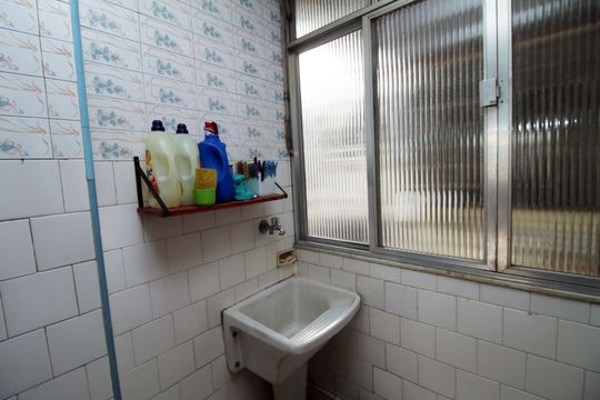 Área de Serviço de apartamento para alugar com 2 quartos, 70m² em Irajá, Rio de Janeiro