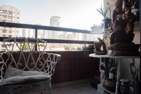 Varanda de apartamento à venda com 3 quartos, 75m² em Chácara Inglesa, São Paulo