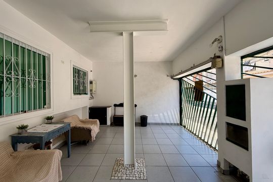 Garagem  de casa para alugar com 3 quartos, 148m² em Santo Amaro, São Paulo