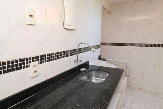 Cozinha de apartamento para alugar com 2 quartos, 70m² em Ilha do Governador, Rio de Janeiro