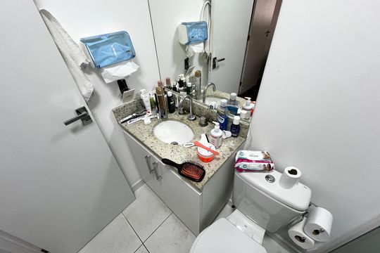 Banheiro de apartamento à venda com 1 quarto, 40m² em Santana, São Paulo