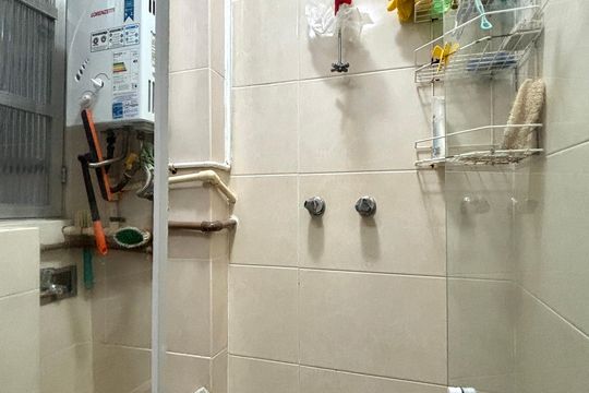 Banheiro social  de apartamento à venda com 1 quarto, 37m² em Botafogo, Rio de Janeiro
