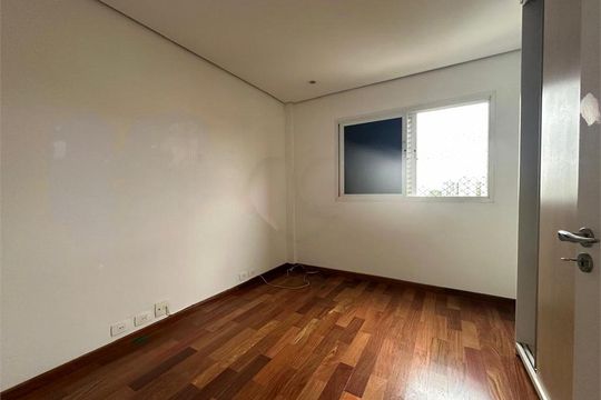 Apartamento à venda com 4 quartos, 210m² em Vila Andrade, São Paulo