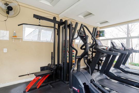 Academia de apartamento à venda com 2 quartos, 50m² em Parque Erasmo Assunção, Santo André