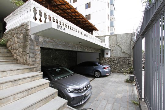 Casa à venda com 6 quartos, 440m² em Prado, Belo Horizonte