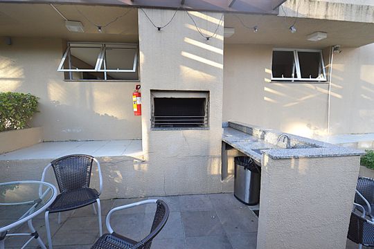 Área comum - Churrasqueira de apartamento à venda com 2 quartos, 71m² em Passo da Areia, Porto Alegre