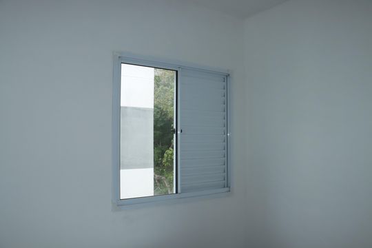 Quarto de apartamento para alugar com 2 quartos, 57m² em Vila Monte Serrat, Cotia