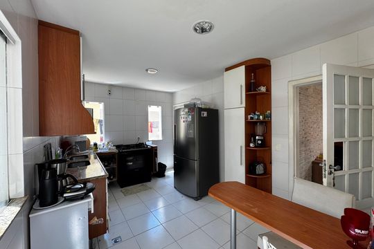 Cozinha de casa de condomínio à venda com 6 quartos, 290m² em Recreio dos Bandeirantes, Rio de Janeiro