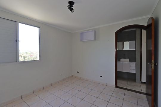 Quarto 2 de apartamento à venda com 2 quartos, 54m² em Jardim Alvorada, Santo André
