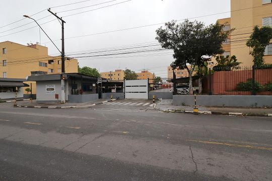 Fachada de apartamento à venda com 2 quartos, 54m² em Jardim Alvorada, Santo André