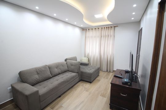 Sala de apartamento para alugar com 3 quartos, 54m² em Eldorado, Contagem