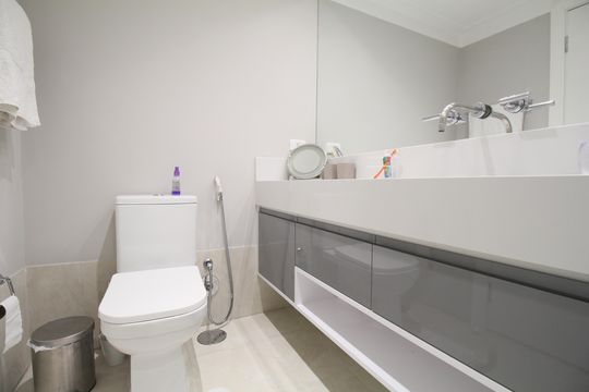 Banheiro da Suíte 3 de apartamento à venda com 3 quartos, 217m² em Paraíso do Morumbi, São Paulo