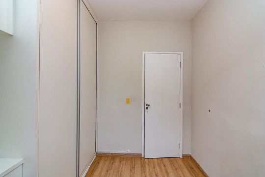 Quarto 1 de apartamento para alugar com 3 quartos, 160m² em Buritis, Belo Horizonte