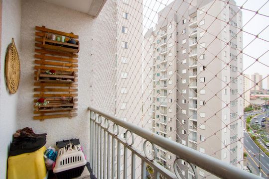 Varanda da sala de apartamento à venda com 2 quartos, 50m² em Parque Erasmo Assunção, Santo André