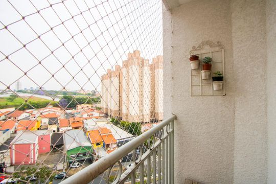 Varanda da sala de apartamento à venda com 2 quartos, 50m² em Parque Erasmo Assunção, Santo André