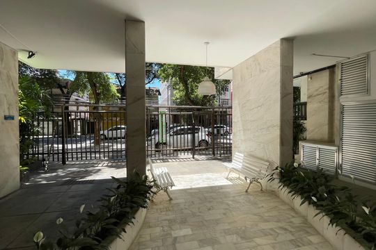 Portaria de apartamento à venda com 2 quartos, 65m² em Andaraí, Rio de Janeiro