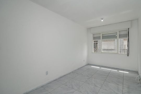 Sala de apartamento à venda com 2 quartos, 63m² em Rubem Berta, Porto Alegre