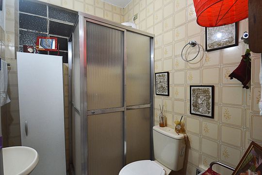 Banheiro - Box de apartamento para alugar com 3 quartos, 85m² em Moinhos de Vento, Porto Alegre