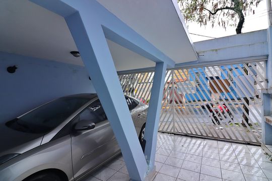Garagem de casa à venda com 2 quartos, 140m² em Vila Jordanopolis, São Bernardo do Campo