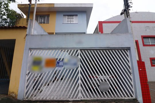 Fachada de casa à venda com 2 quartos, 140m² em Vila Jordanopolis, São Bernardo do Campo