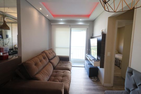 Sala de apartamento para alugar com 2 quartos, 50m² em Jaguaribe, Osasco