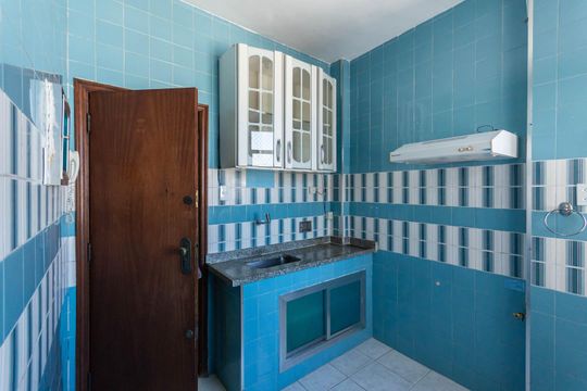 Cozinha de apartamento à venda com 2 quartos, 70m² em Praça da Bandeira, Rio de Janeiro