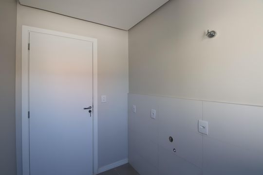 Área de Serviço de casa à venda com 5 quartos, 215m² em Harmonia, Canoas