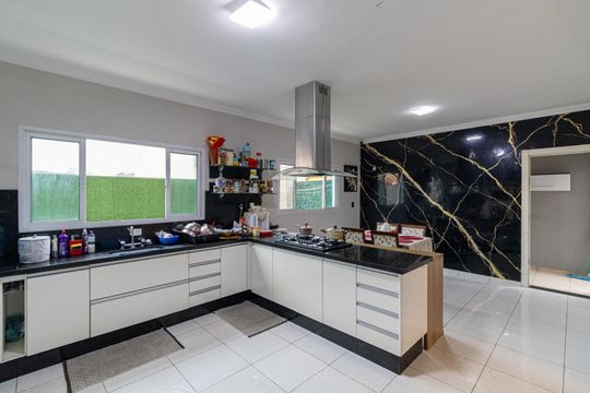 Cozinha de casa à venda com 4 quartos, 300m² em Jardim Nossa Senhora do Carmo, São Paulo