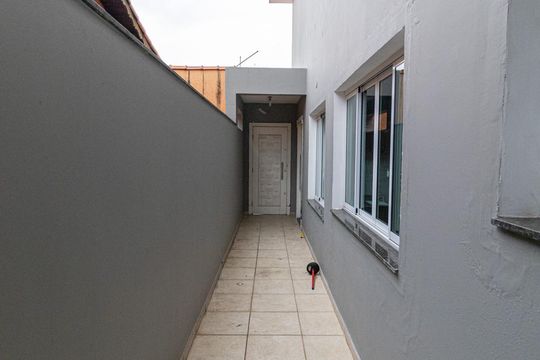 Corredor de casa à venda com 4 quartos, 300m² em Jardim Nossa Senhora do Carmo, São Paulo