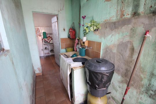 Área de Serviço de casa à venda com 3 quartos, 396m² em Jardim Industrial, Contagem